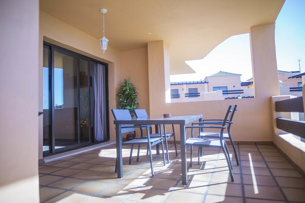 Casares Beach Apartman San Luis de Sabinillas Kültér fotó